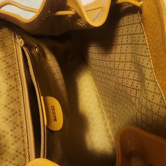 ‼️ SOLD‼️ 💕Gucci bamboo backpack - Picture 6 of 11